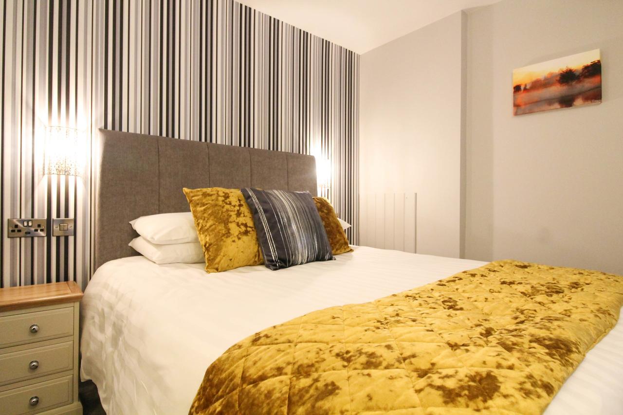 The Scarborough Travel And Holiday Lodge Экстерьер фото