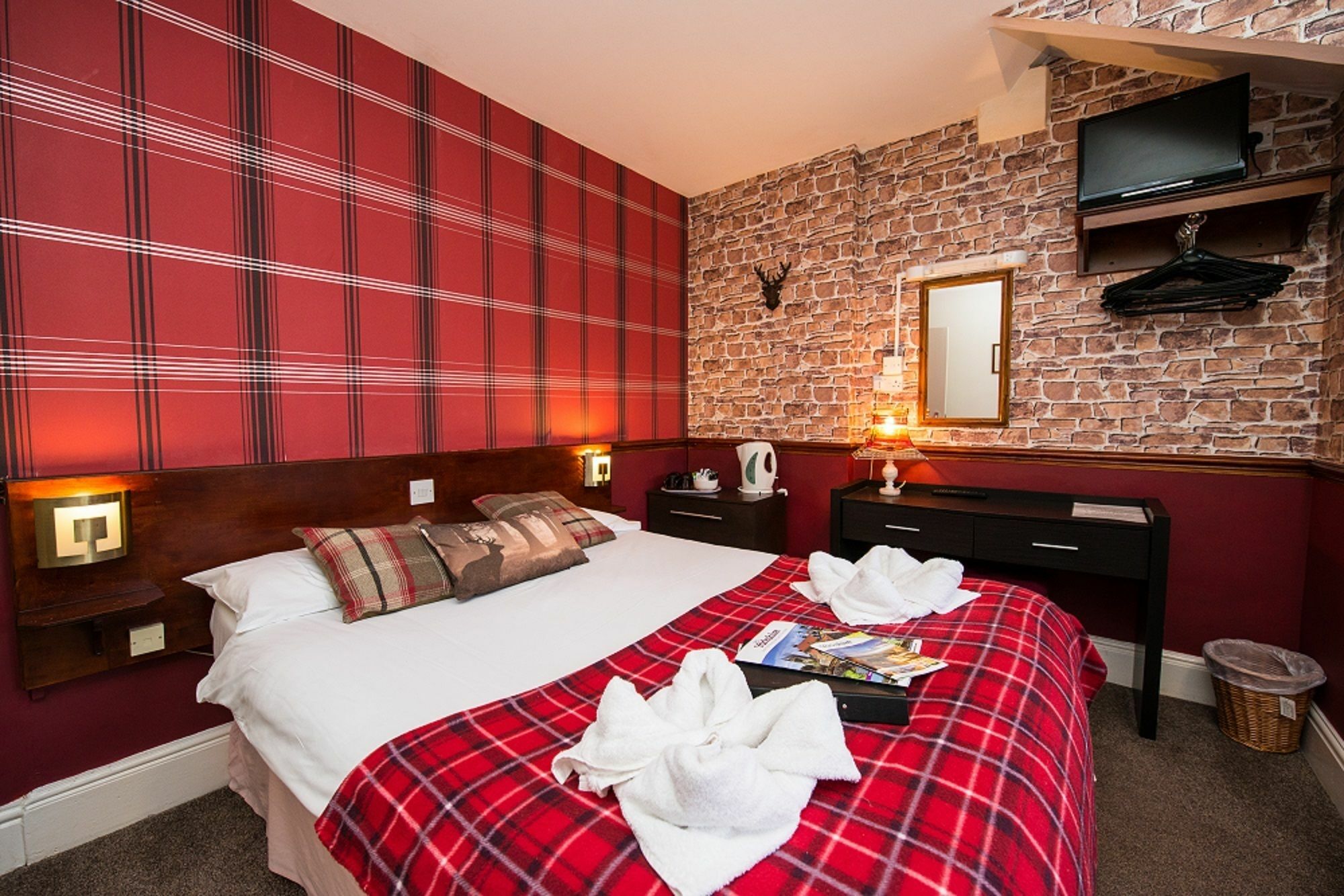 The Scarborough Travel And Holiday Lodge Экстерьер фото
